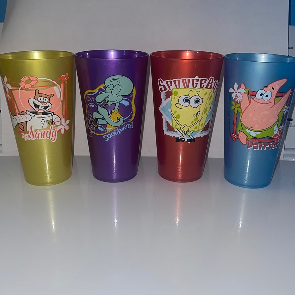 Set of 4 Sponge Bob cups